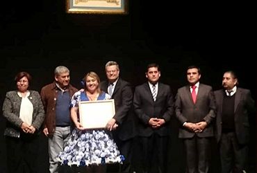 Municipalidad de Linares homenajeó a Carmencita Valdés