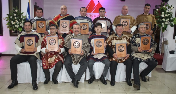 Asociación Arauco entregó reconocimientos con concurrida cena en Cañete