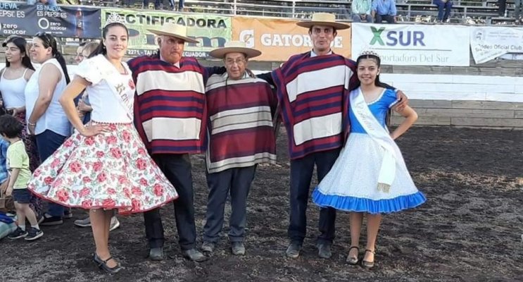 Grez y Cárcamo desplegaron un festival de atajadas en rodeo de Aurora de San Clemente