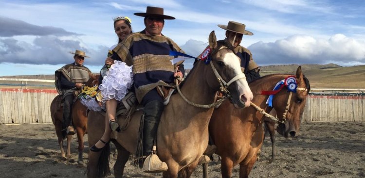 Desde Torres del Paine: Los Cárdenas van con entusiasmo a correr la Final de Criadores