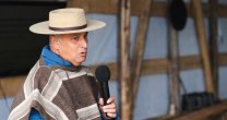 Francisco Rojas se lució con una charla para los criadores en Chiloé